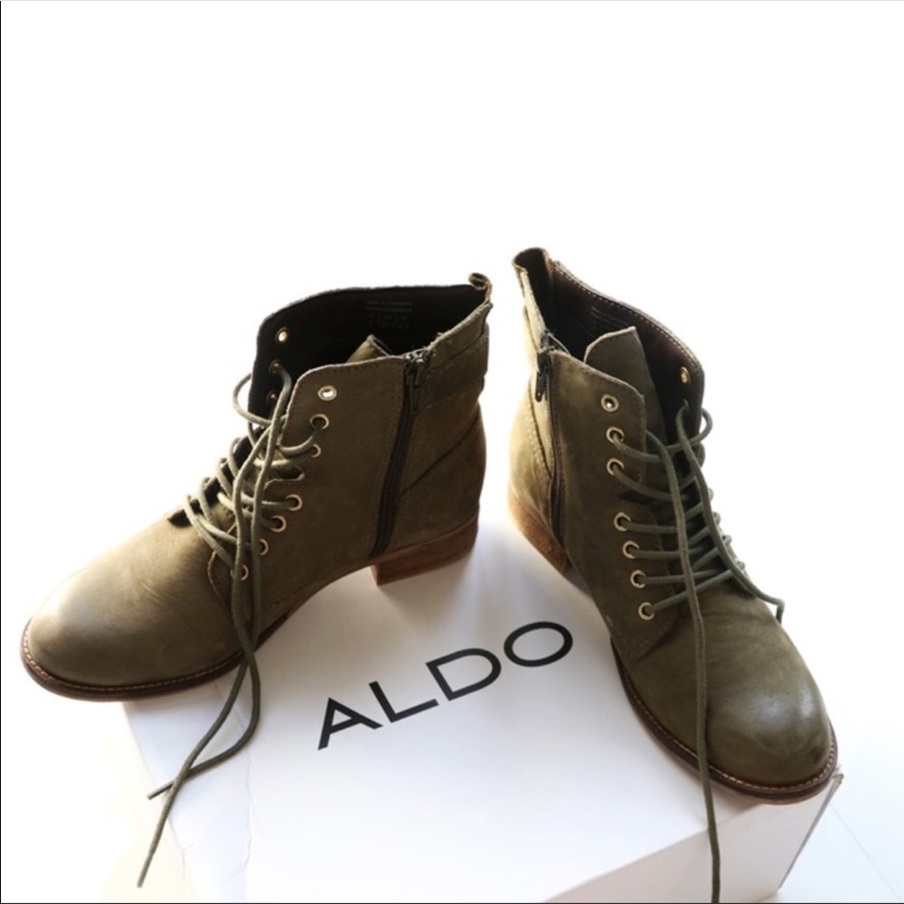 **SOLD** ALDO Women’s Leather Boots - Olive Green
